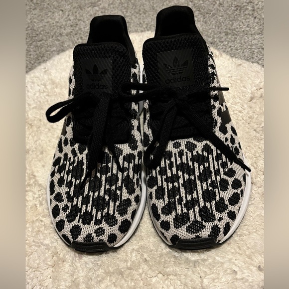 Adidas Original Swift Run BD7962 Cheetah Leopard Print Women’s Running Shoes Sz6 - Picture 7 of 9